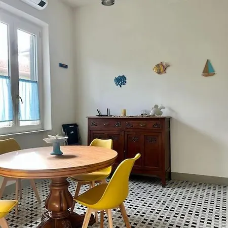 A Few Steps From The Beach Appartement Quercianella